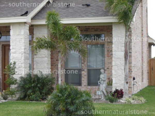 Blanco walls on front yard