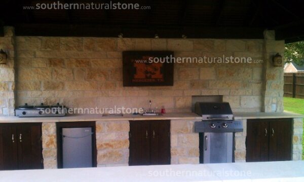 Kitchen Pinto wall sample